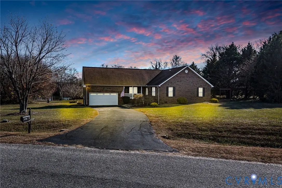 196 Matthews Cove Drive, Montross, VA 22520 - Image #1