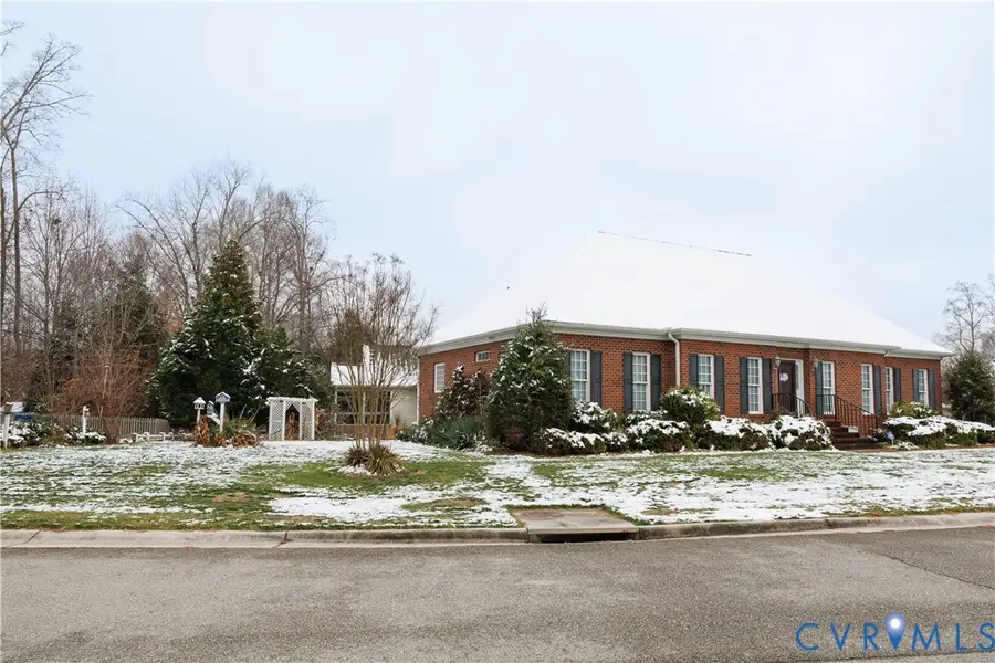 11954 Sugar Hill Drive, Midlothian, VA 23112 - Image #2