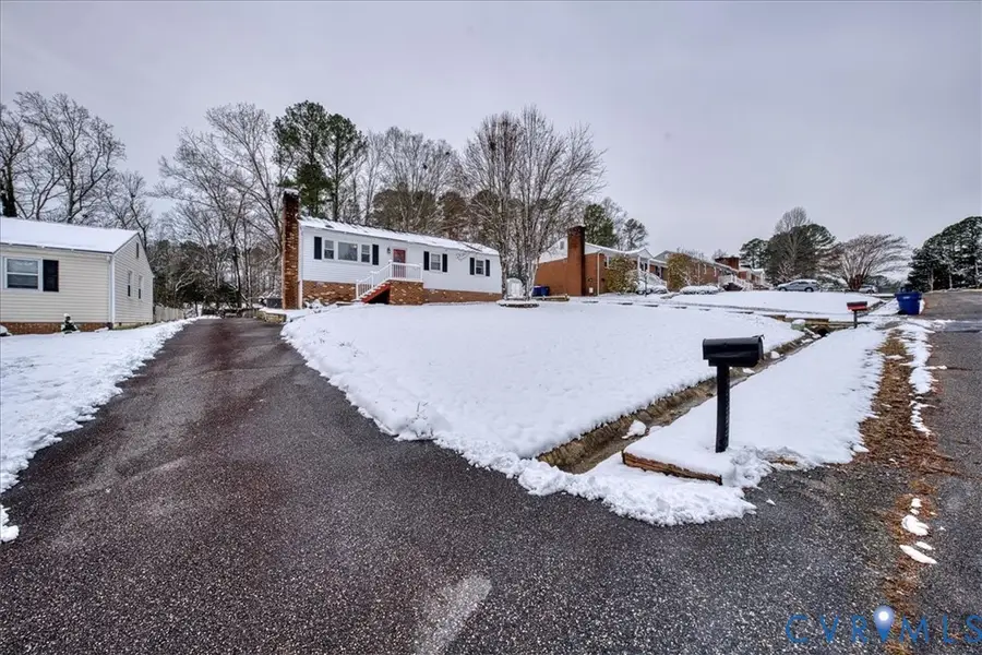 11201 Puckett Place, Midlothian, VA 23112 - Image #2