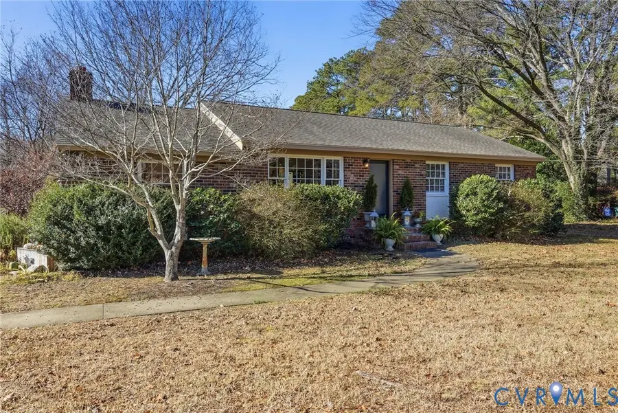 1110 Grapevine Road, Sandston, VA 23150 - Image #2