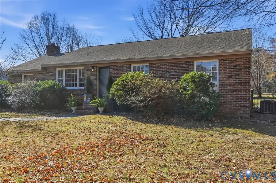 1110 Grapevine Road, Sandston, VA 23150 - Image #3