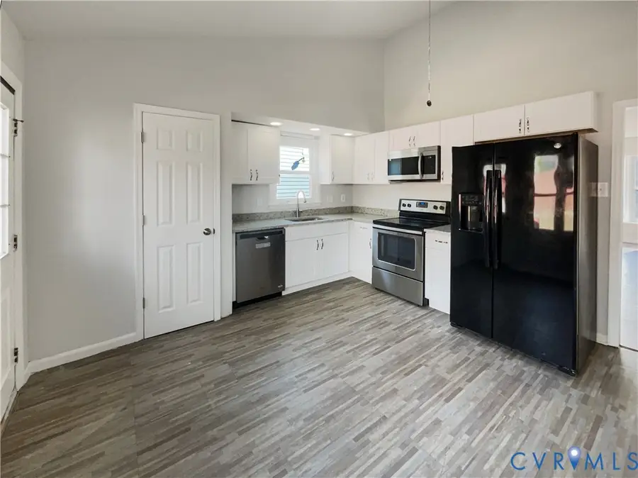 2924 Sand Hills Drive, Chester, VA 23831 - Image #2