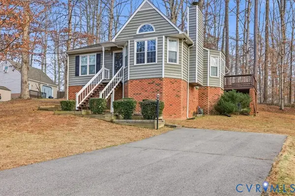 2731 Mistwood Forest Drive, Chester, VA 23831
