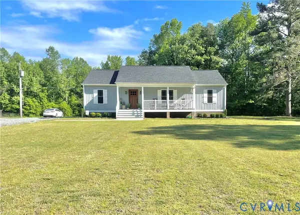 8225 S Quaker Road, Quinton, VA 23141