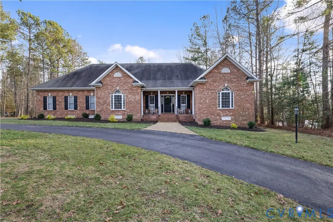 8901 First Branch Lane, Chesterfield, VA 23838 - Image #1