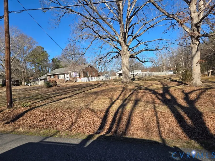 32 Page Street, Farmville, VA 23901 - Image #2