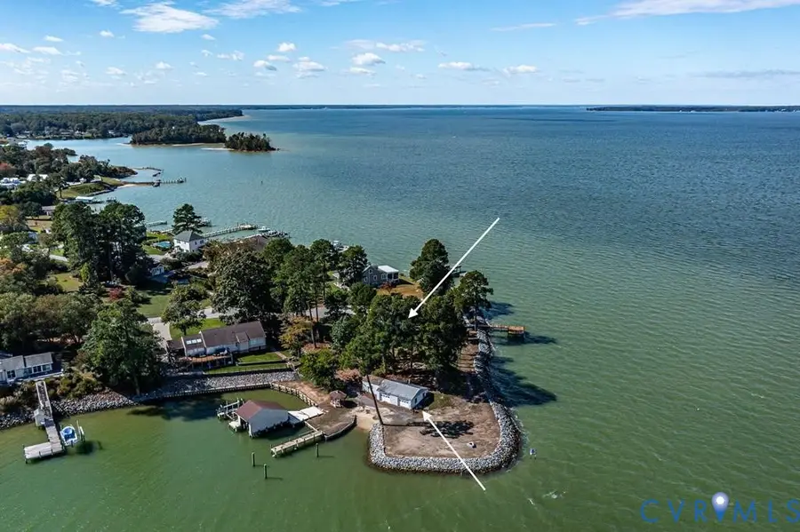 560 Eubank Landing Road, Topping, VA 23169 - #2