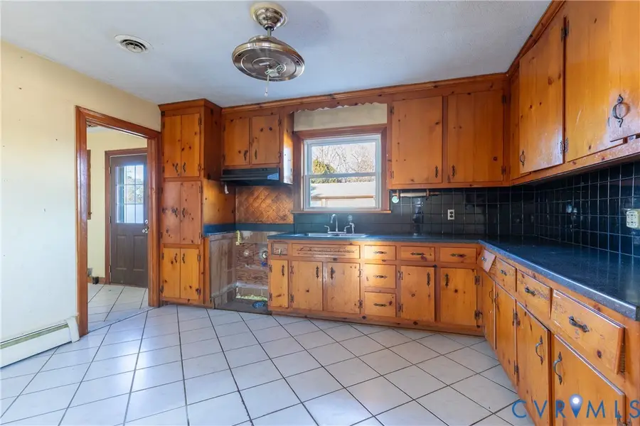 7958 Arnoka Road, Mechanicsville, VA 23111 - Image #3