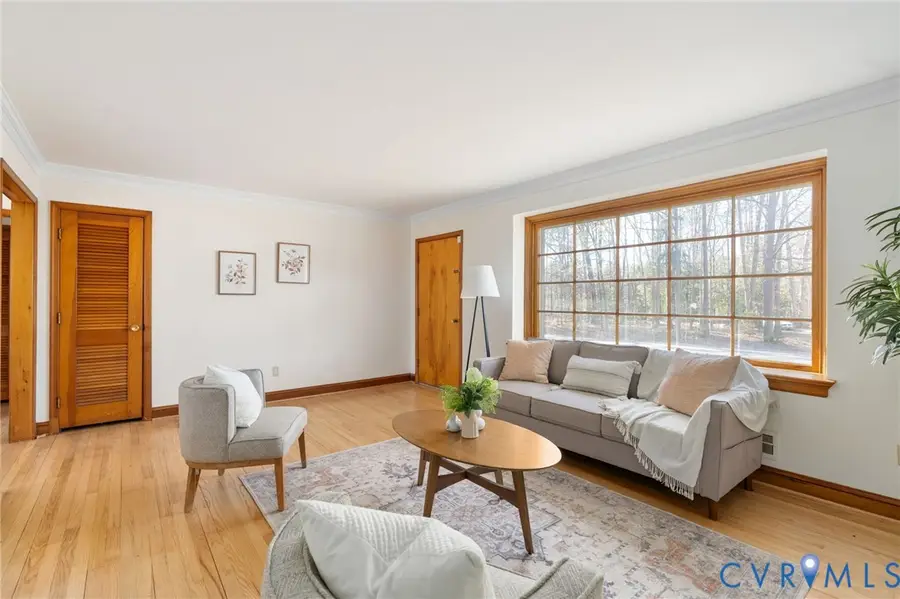 5501 S Prestonwood Avenue, Meadowbrook, VA 23234 - Image #3