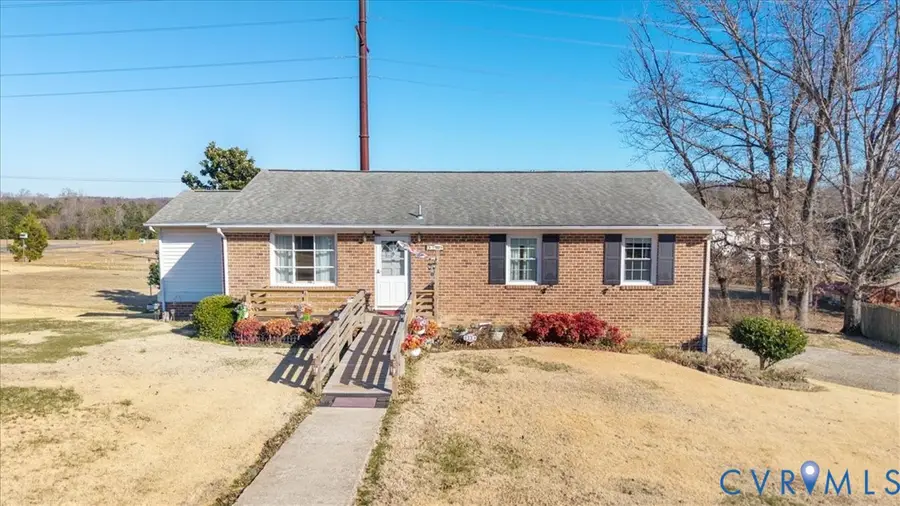 3909 Cambridge Place, Hopewell, VA 23860 - Image #2