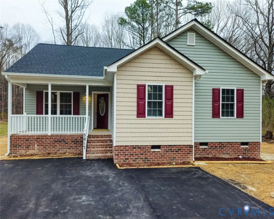 450 Wyatts Mill Road, Jarratt, VA 23867 - Image #1