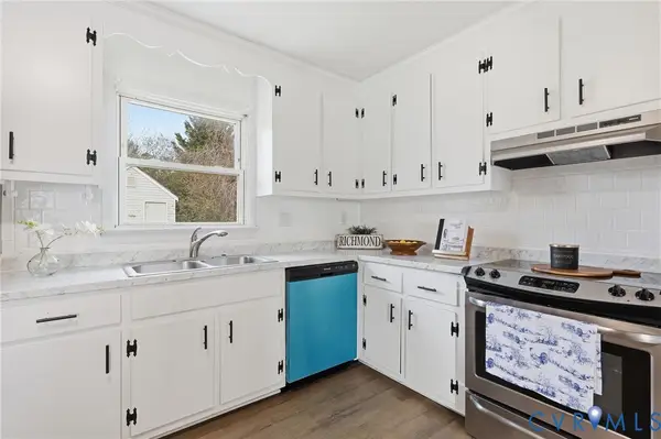 118 N Linden Avenue, Highland Springs, VA 23075