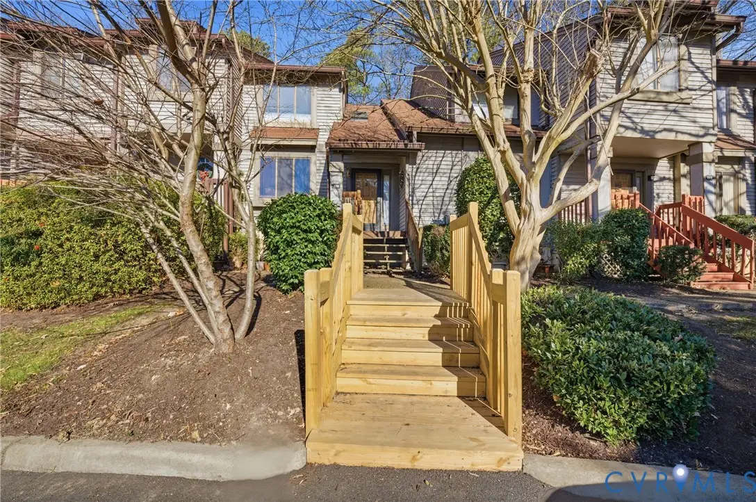 114 Inland View Drive, Newport News, VA 23603 - Image #1