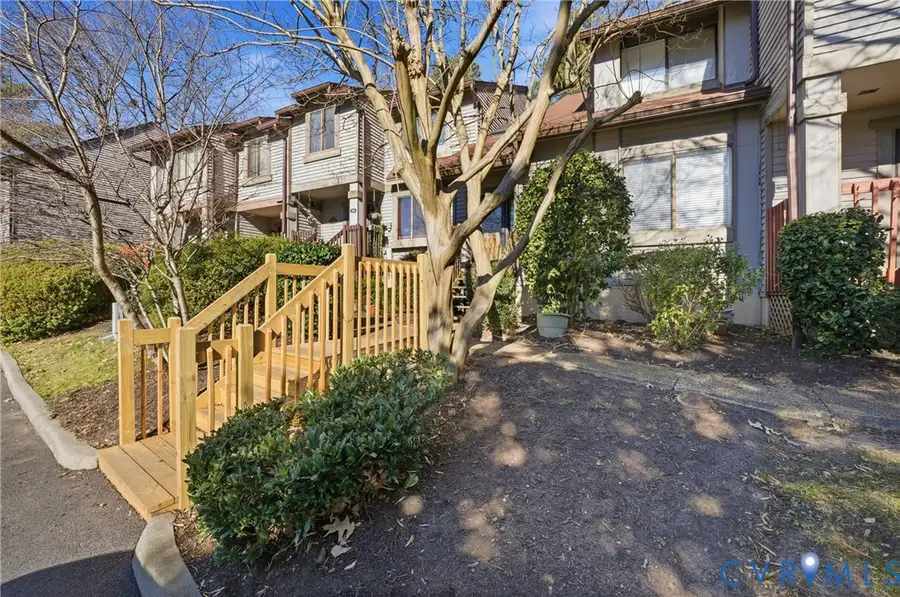 114 Inland View Drive, Newport News, VA 23603 - Image #3