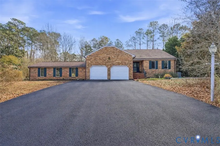 9259 Eagle Cove Circle, South Chesterfield, VA 23803 - #2