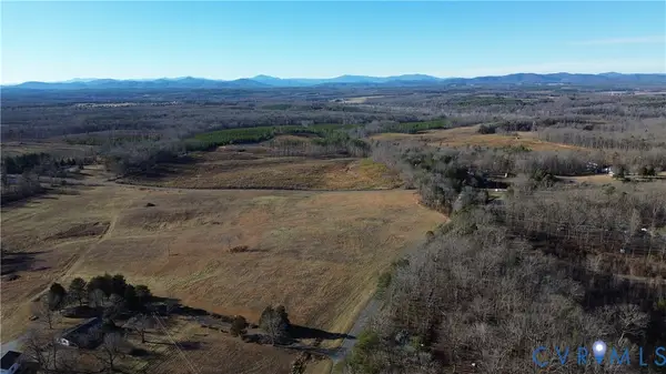 3908 Rock Island Road, Scottsville, VA 24590