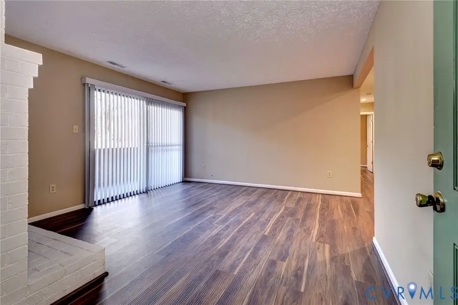 4003 Governors Square #1, Williamsburg, VA 23188 - Image #2