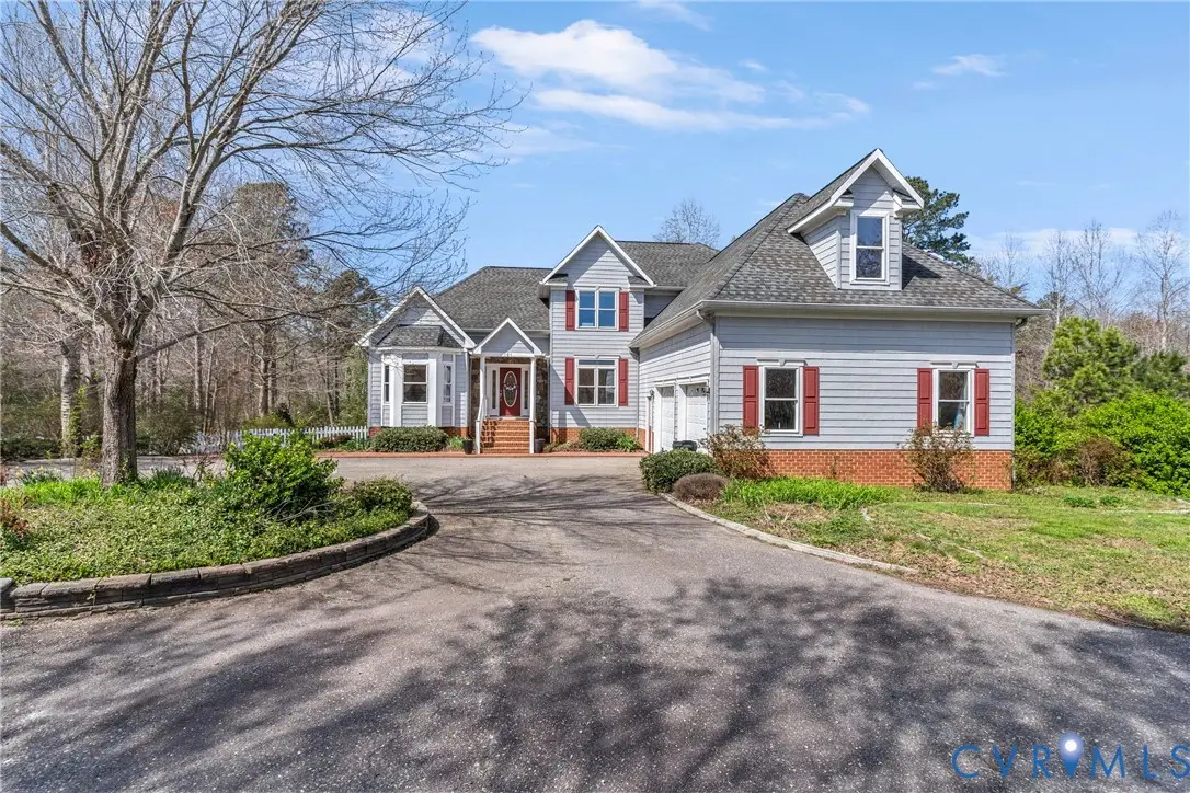 101 N Lake Drive, Hartfield, VA 23071 - #1