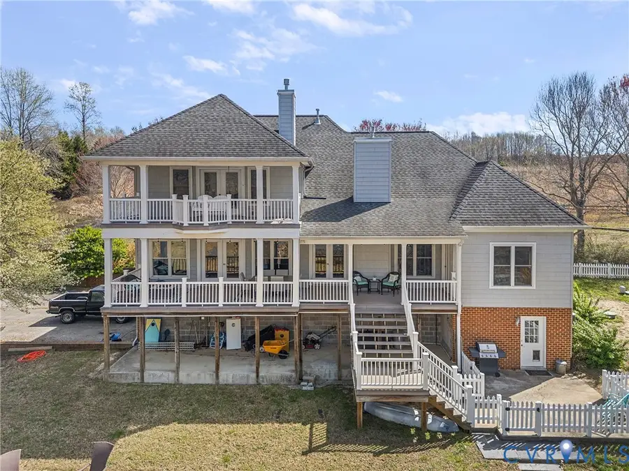 101 N Lake Drive, Hartfield, VA 23071 - #2