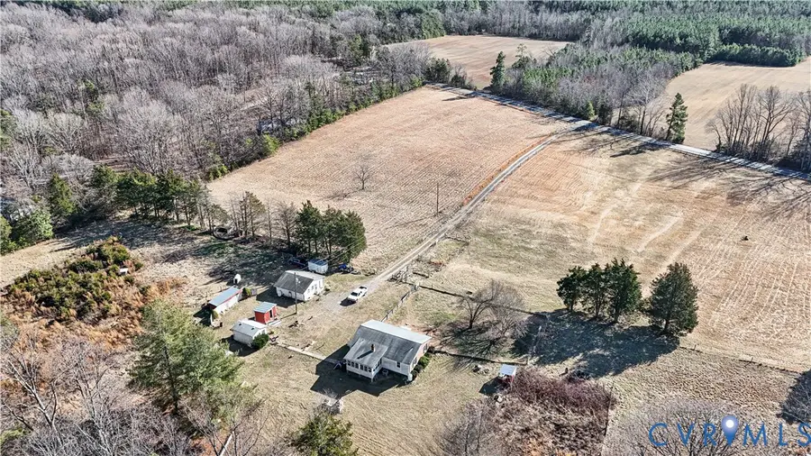 3370 Stage Coach Road, Farmville, VA 23901 - #3