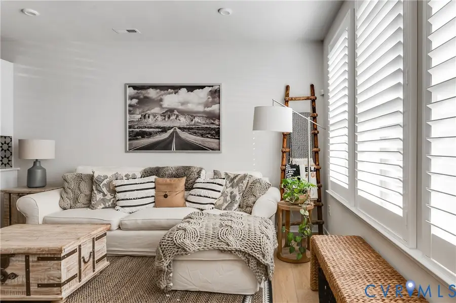 1900 Roseneath Road #8B, Richmond, VA 23230 - Image #3