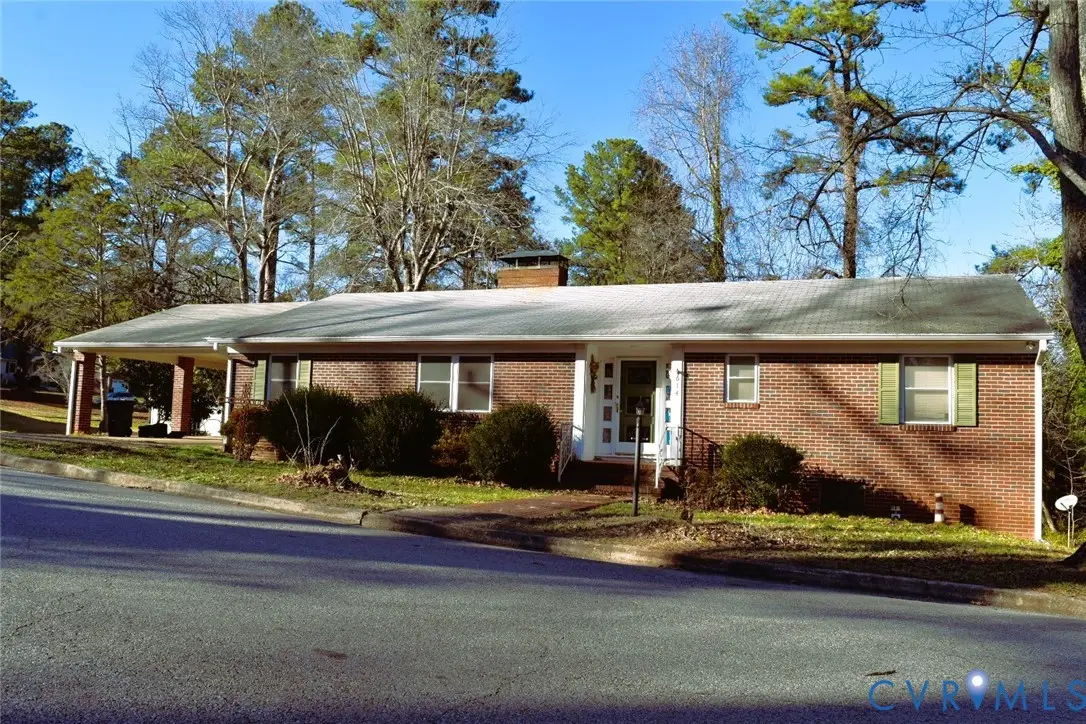 614 Walker Street, Chase City, VA 23924 - Image #1