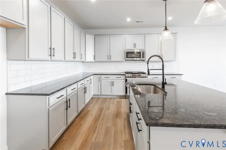 18736 Palisades Cove Trail, Moseley, VA 23120 - Image #2