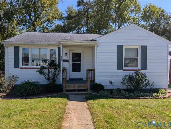 215 N Kalmia Avenue, Highland Springs, VA 23075