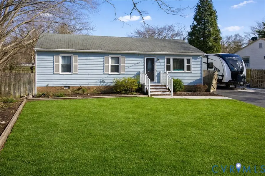 8501 Windingrun Lane, North Chesterfield, VA 23237 - Image #3