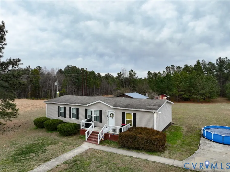8220 New Grove Road, Victoria, VA 23974 - #2