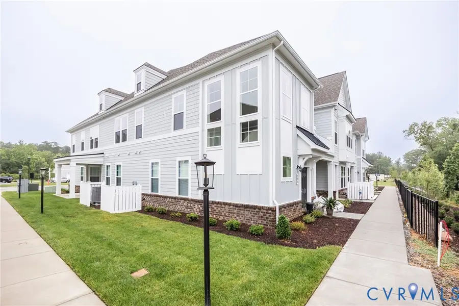 5313 Twisting Vine Lane #104, Glen Allen, VA 23059 - Image #2