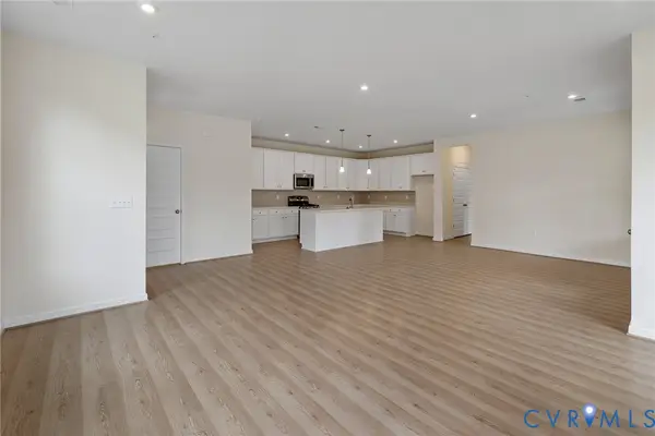 5313 Twisting Vine Lane #105, Glen Allen, VA 23059