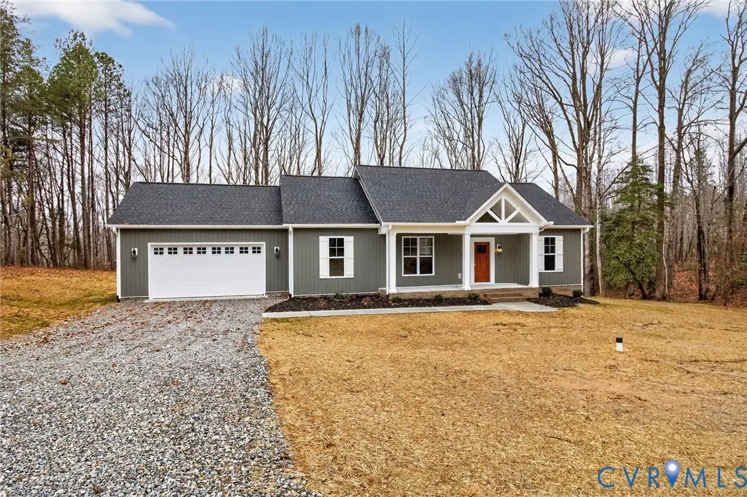 115 E Sunrise Drive, Warsaw, VA 22572 - #1