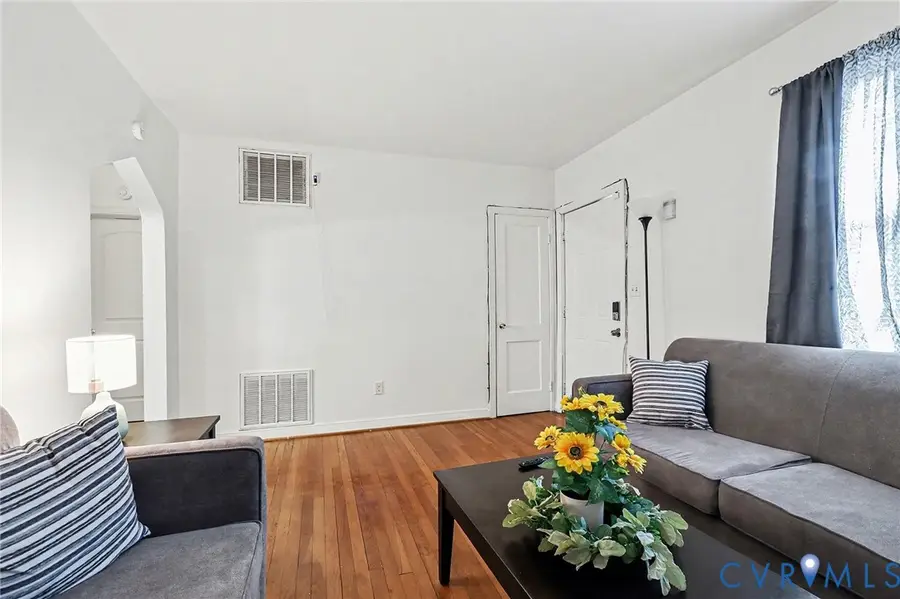 129 Seaboard Street, Petersburg, VA 23803 - #3