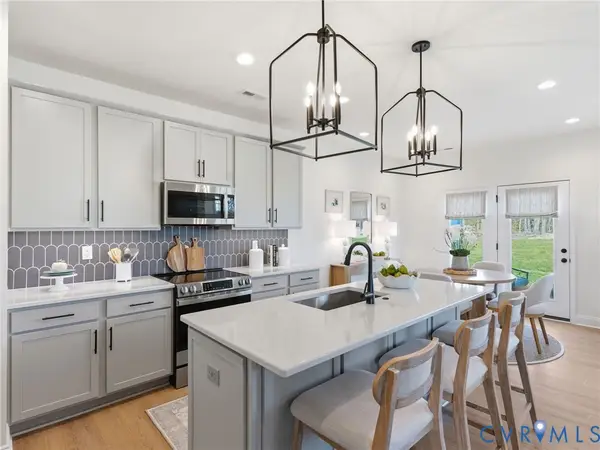 17318 Alana Drive, Moseley, VA 23120