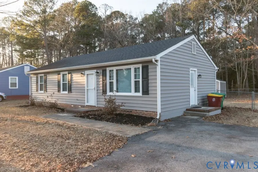 337 Lakewood Drive, Petersburg, VA 23805 - #2