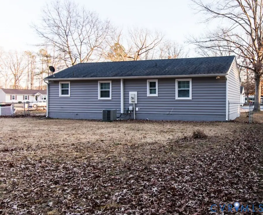 337 Lakewood Drive, Petersburg, VA 23805 - #3