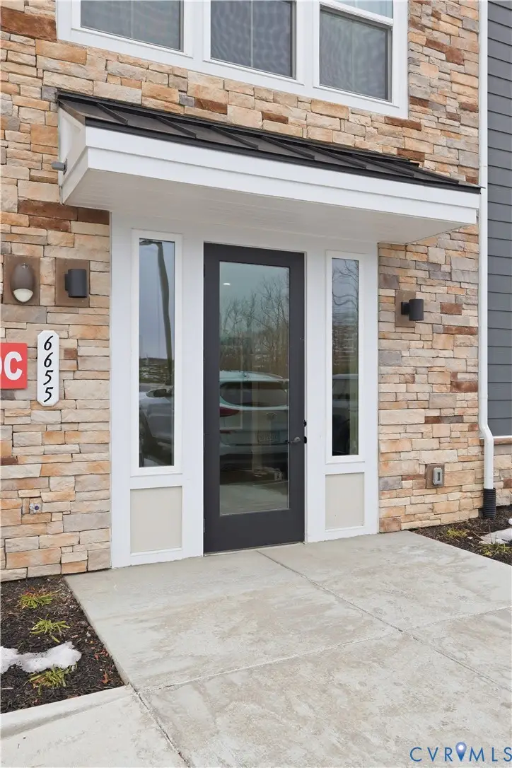 6655 Citory Way #203, Moseley, VA 23120 - Image #2