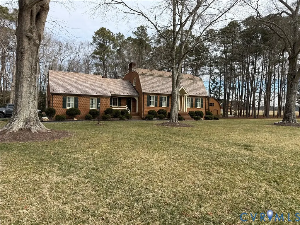 37023 Old Wakefield Road, Wakefield, VA 23888 - #1