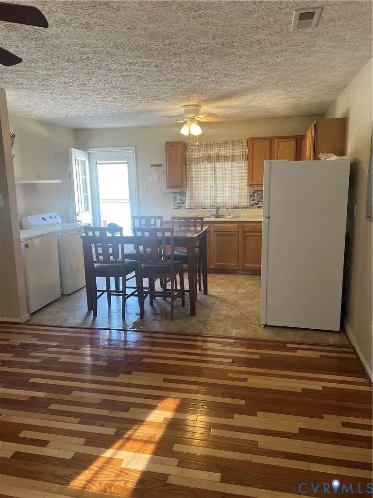 547 Level Green Road, Newtown, VA 23148 - Image #2