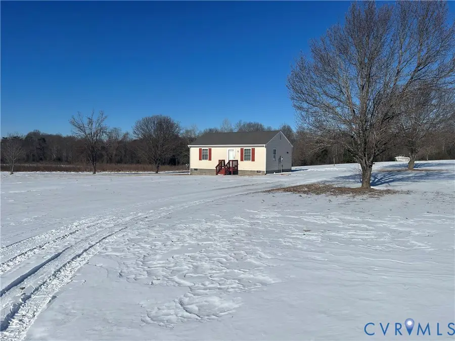 547 Level Green Road, Newtown, VA 23148 - Image #3