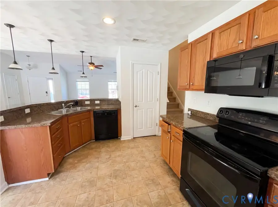 4207 Cougar Trail, Chester, VA 23831 - Image #2