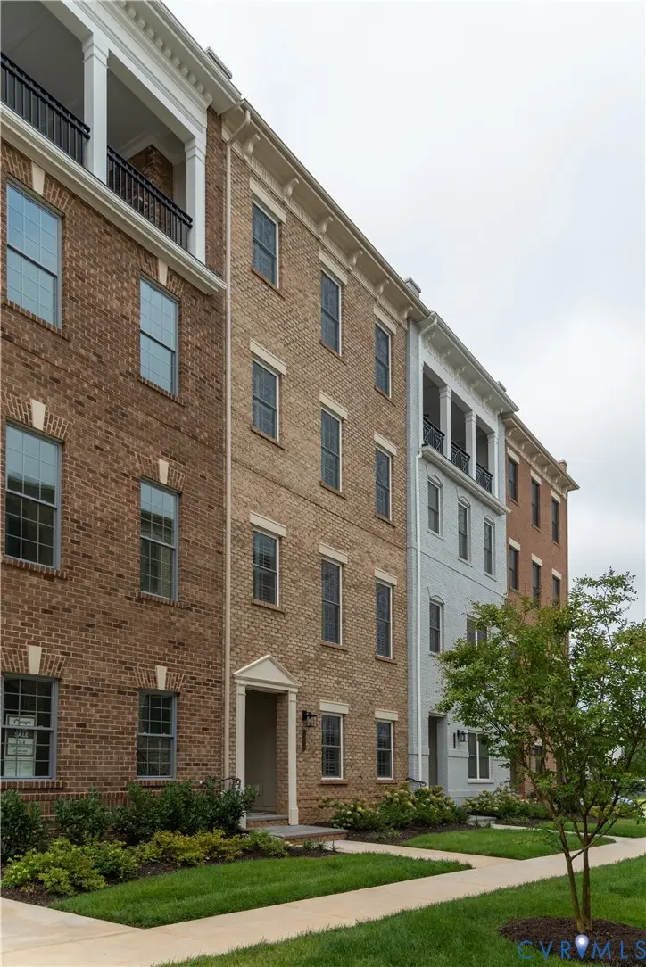 8 E Cary Street, Richmond, VA 23219 - #2