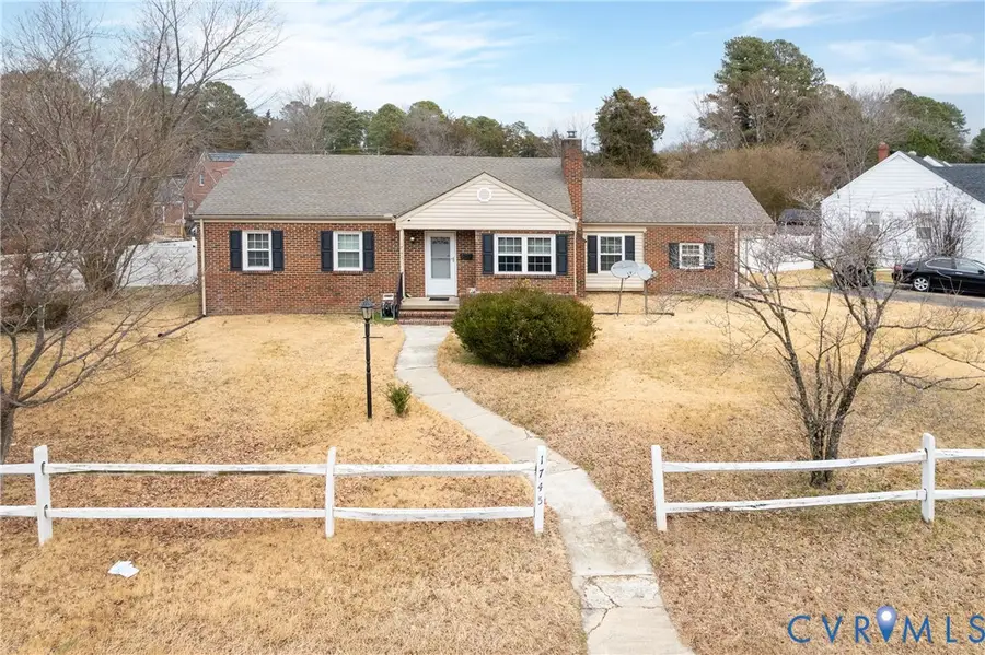1745 Oakland Street, Petersburg, VA 23805 - #2