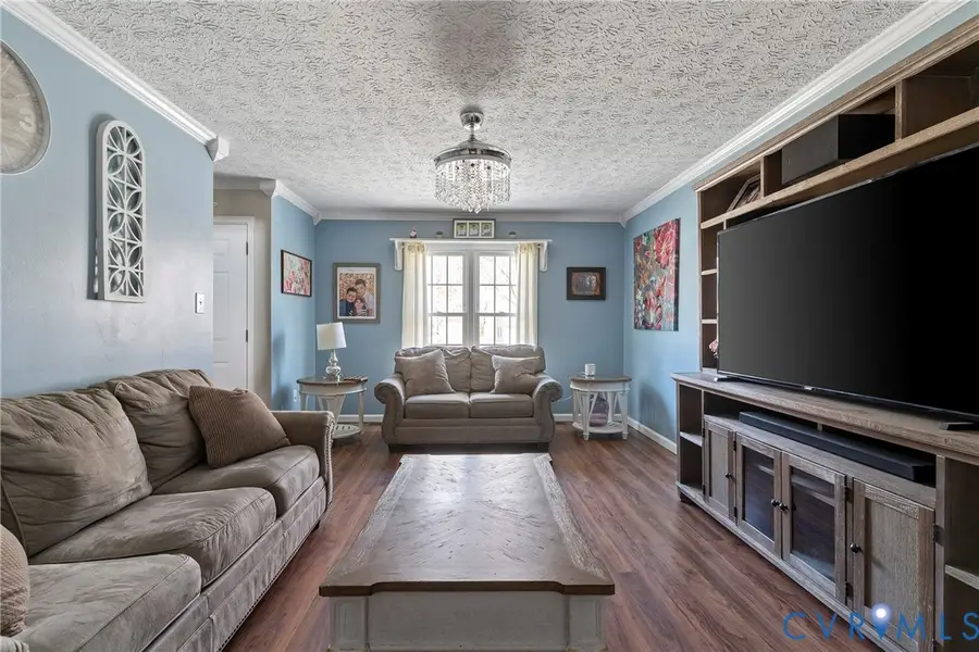 273 N Oakes Circle, Saluda, VA 23149 - #3