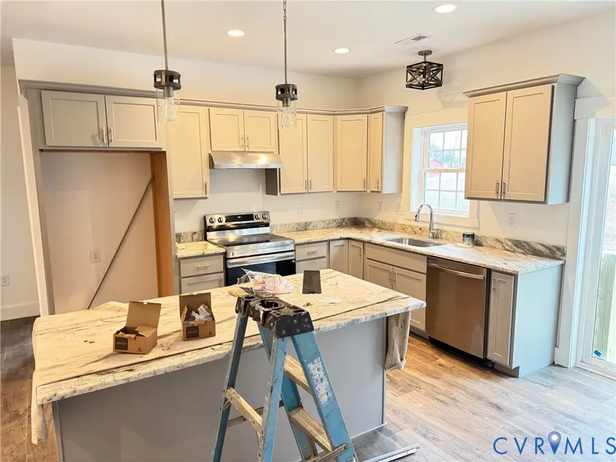 555 Faulconer Circle, Tappahannock, VA 22560 - #2