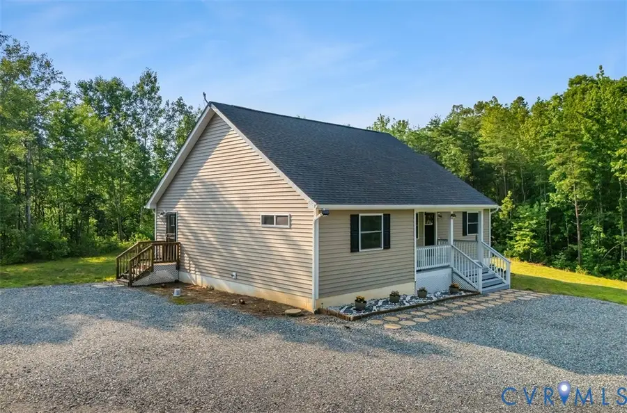 815 Cedar Hill Road, Cuckoo, VA 23117 - #2