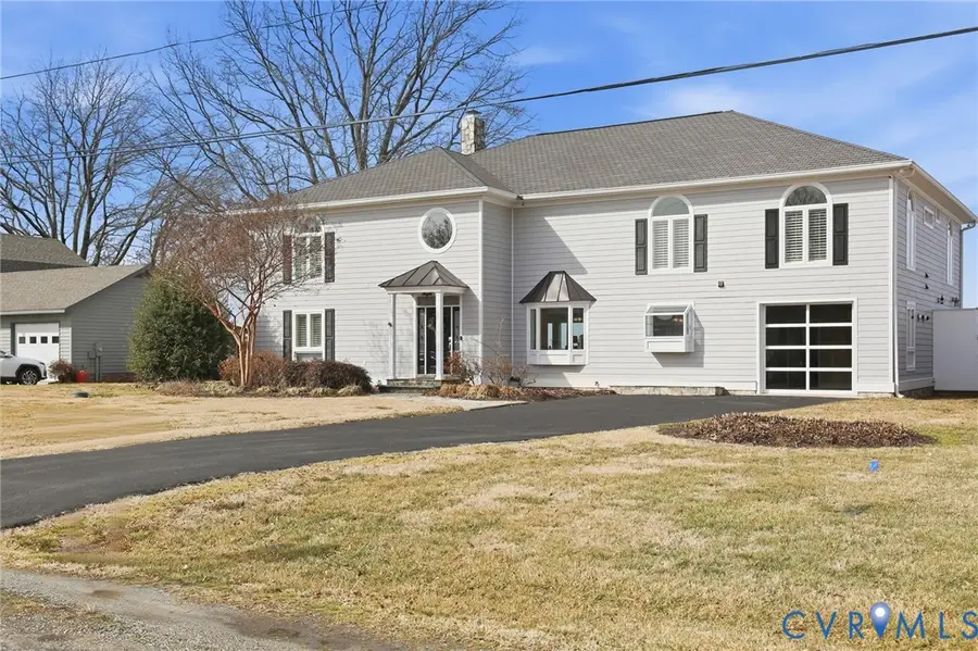 202 W Gwynnfield Road, Tappahannock, VA 22560 - #2