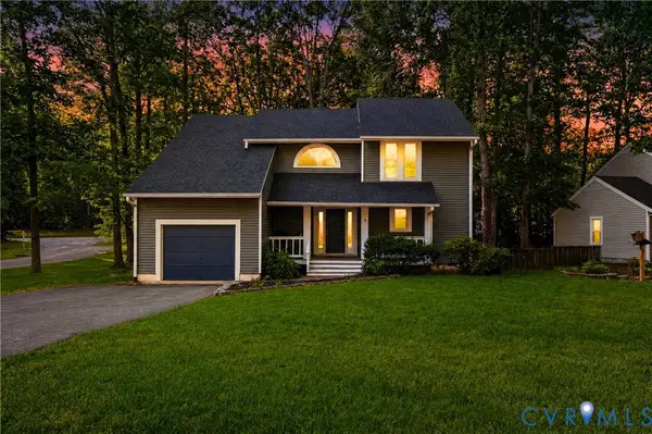 14401 Woods Walk Lane, Midlothian, VA 23112