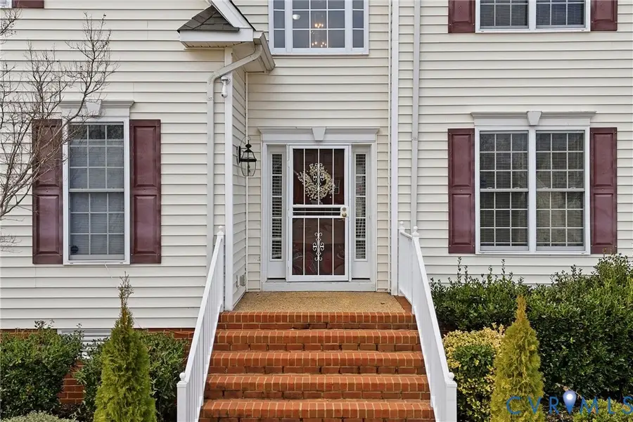 905 Oldenburg Circle, East Highland Park, VA 23223 - #3